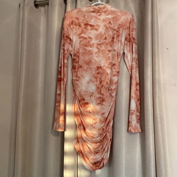 Tie Dye Long Sleeve Ruched Dress - Picture 4 of 5